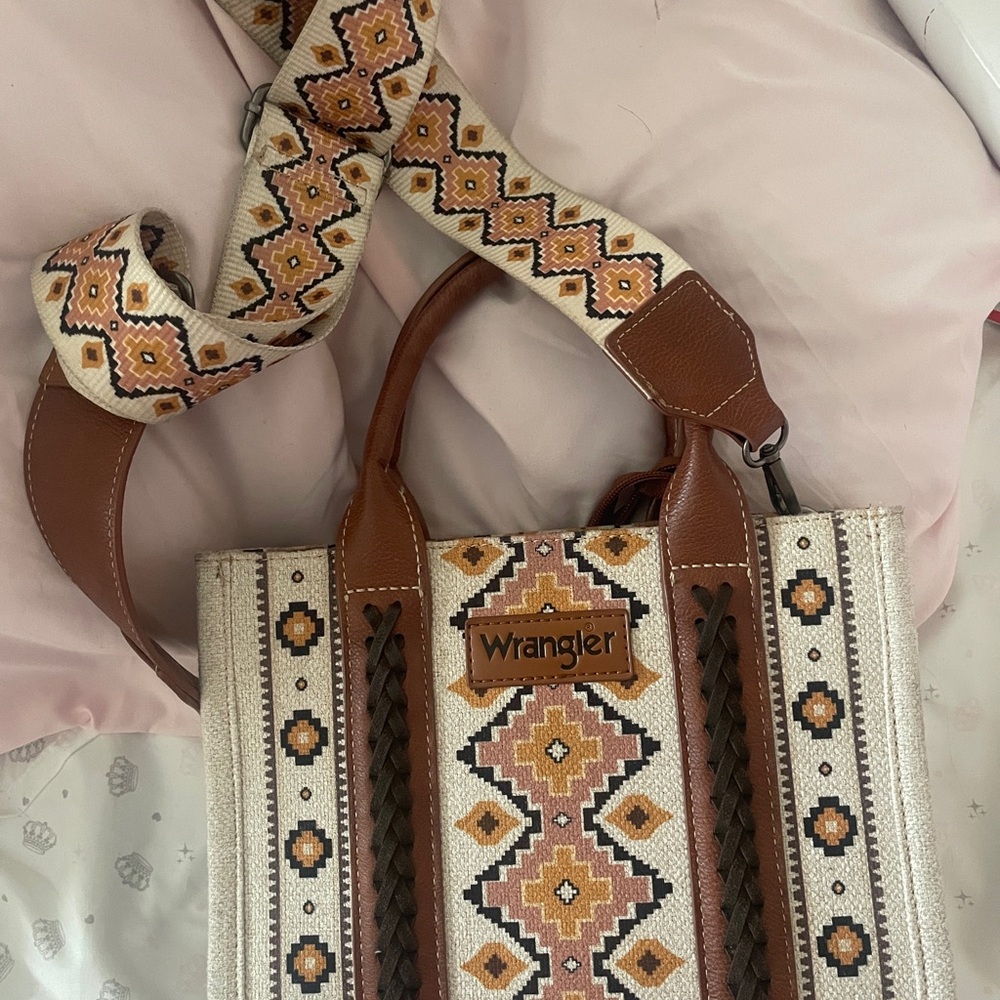 Wrangler Tan and Cream Tote Bag